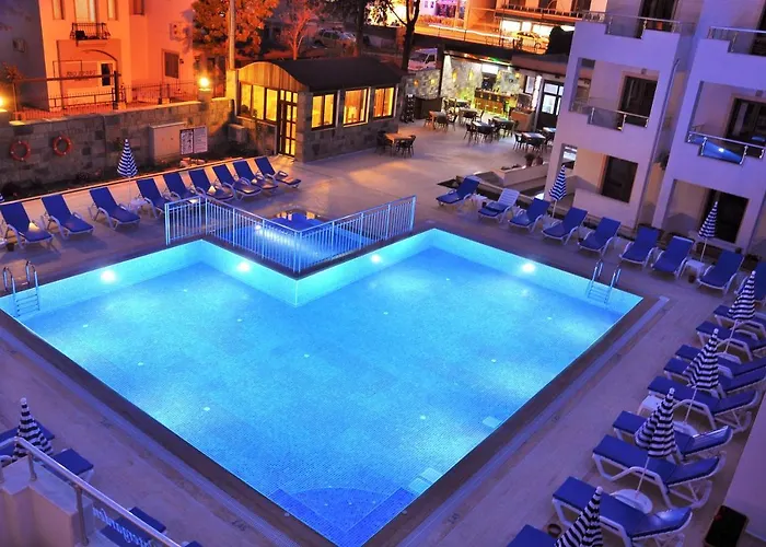 Water Garden Lejlighedshotel 3*